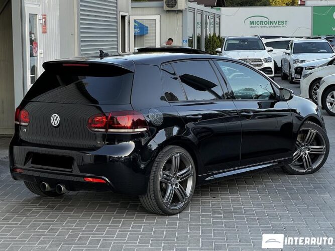 volkswagen Golf R 2010