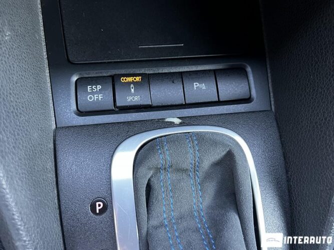 volkswagen Golf R 2010