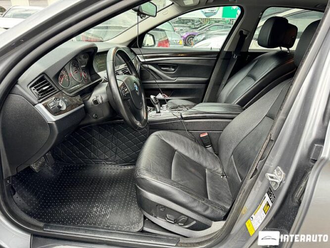 BMW 528 29 interauto-car
