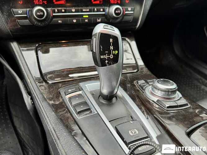 BMW 528 34 interauto-car