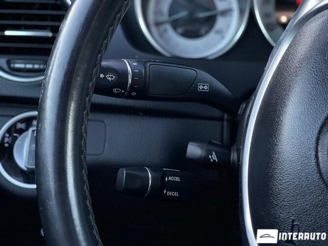 Mercedes C 250 42 interauto-car