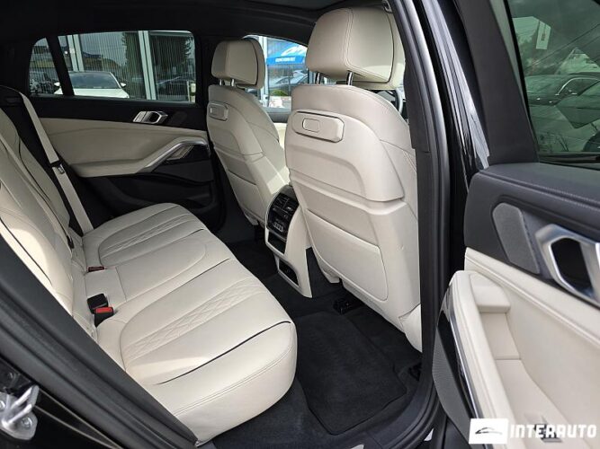 BMW X6 4.0i 70 interauto-car