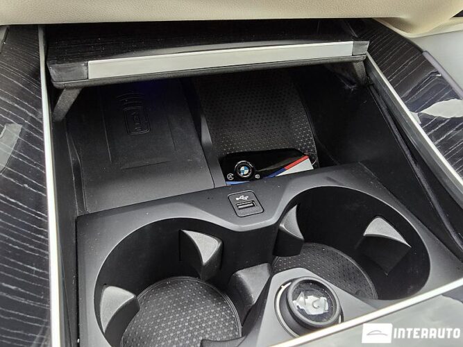 BMW X6 4.0i 61 interauto-car