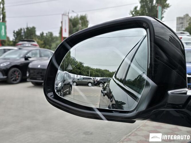 BMW X6 4.0i 48 interauto-car