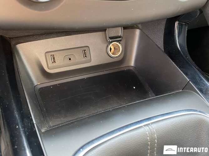 Renault Kadjar 46 interauto-car