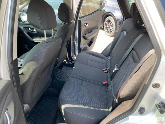 Renault Kadjar 50 interauto-car