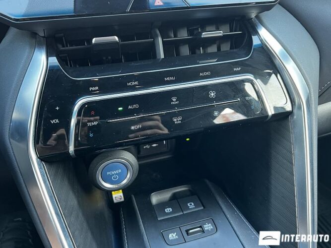 Toyota Venza 54 interauto-car