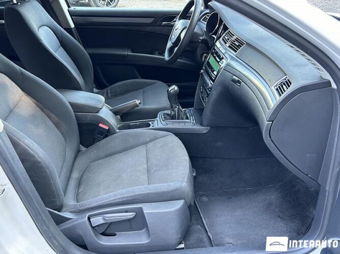 Skoda Superb 40 interauto-car