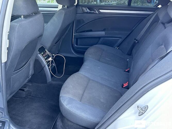 Skoda Superb 42 interauto-car