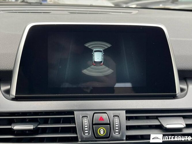 BMW 225XE 46 interauto-car