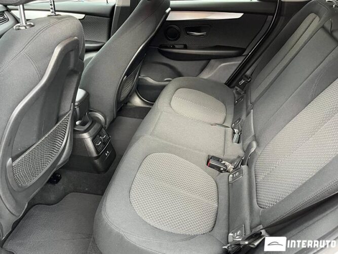 BMW 225XE 53 interauto-car