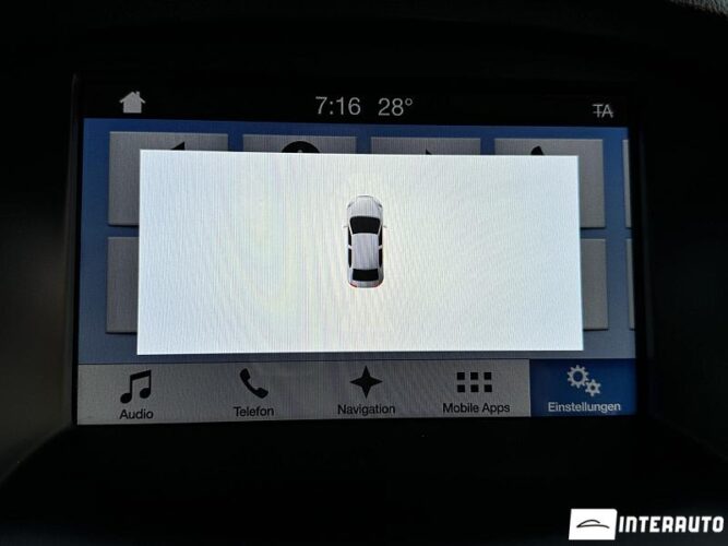 Ford Focus 41 interauto-car