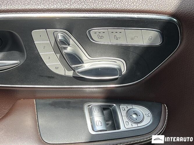 Mercedes V 220 43 interauto-car