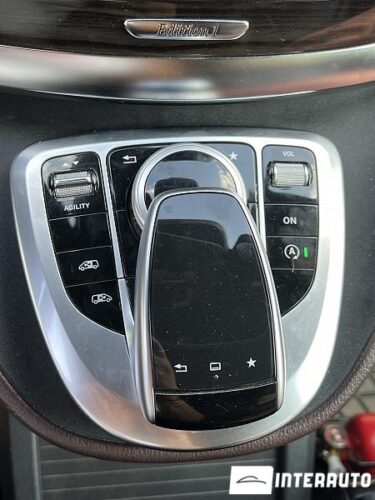 Mercedes V 220 52 interauto-car