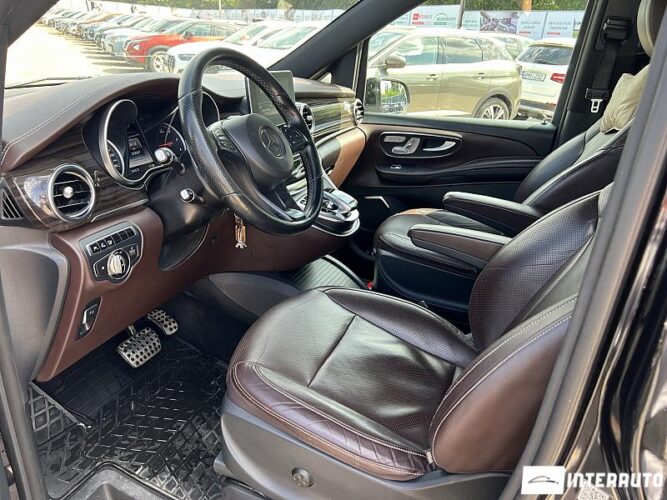 Mercedes V 220 42 interauto-car