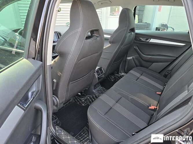 Skoda Karoq 44 interauto-car