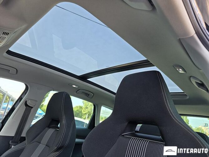 Skoda Karoq 42 interauto-car