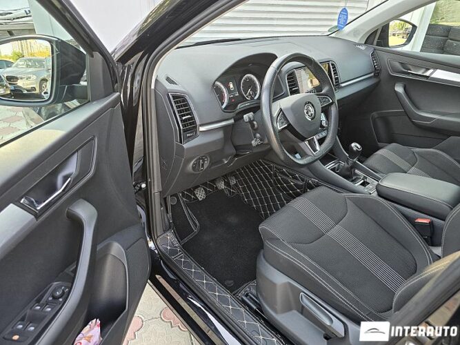 Skoda Karoq 33 interauto-car