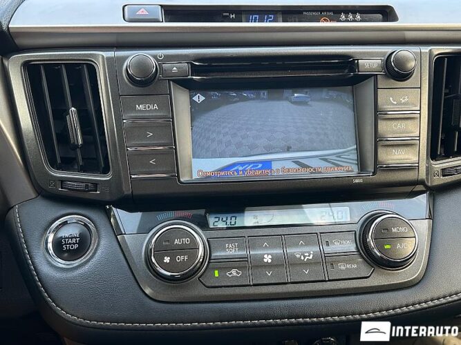 Toyota Rav-4 42 interauto-car