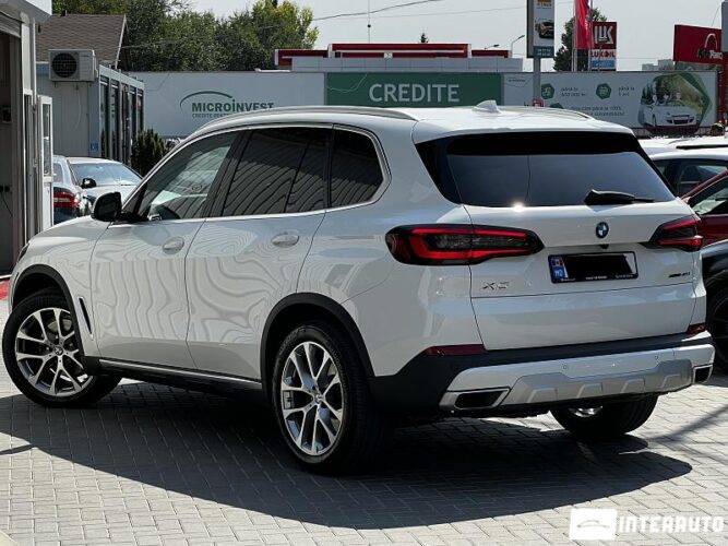 BMW X5 4.0i 37 interauto-car