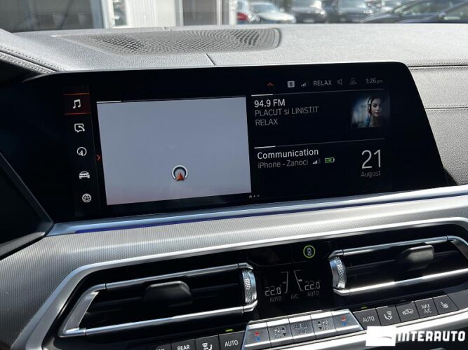 BMW X5 4.0i 45 interauto-car