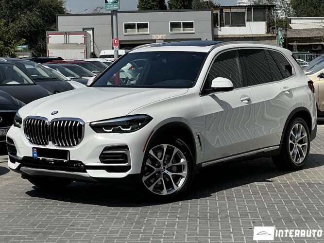 BMW X5 4.0i 35 interauto-car