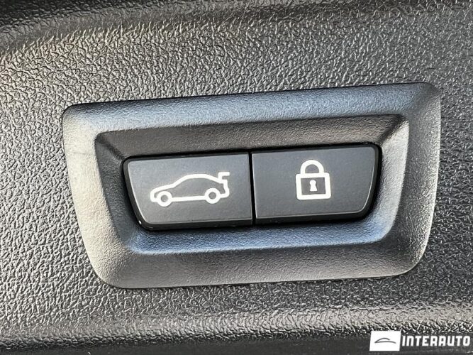 BMW X5 4.0i 55 interauto-car