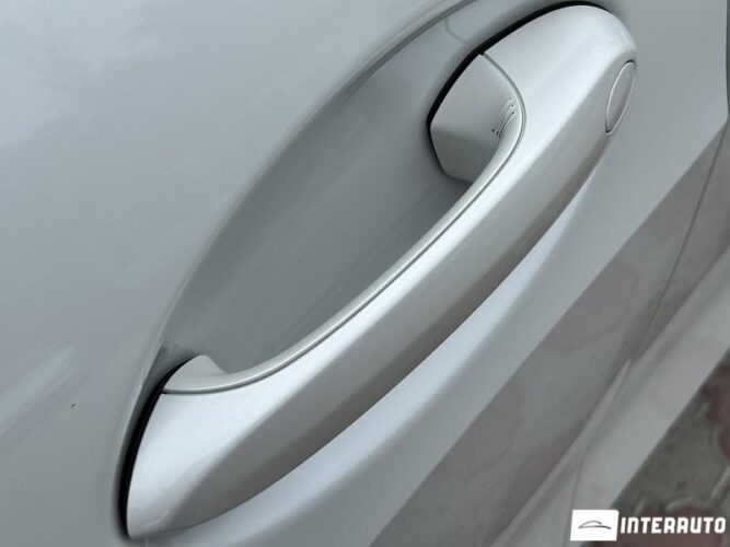 BMW X7 4.0i 44 interauto-car