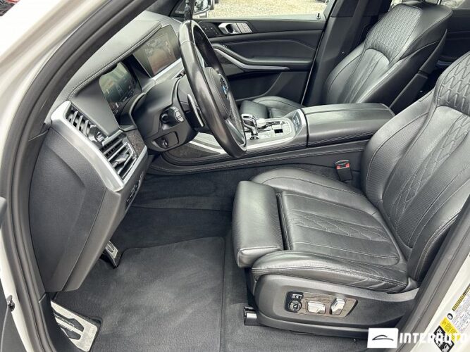 BMW X7 4.0i 47 interauto-car