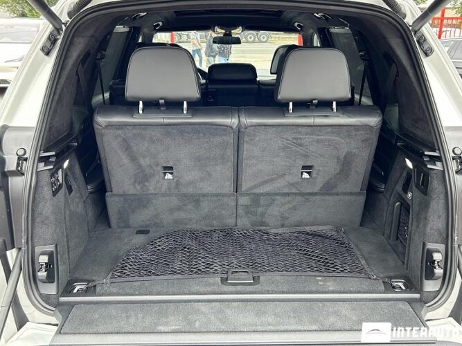 BMW X7 4.0i 64 interauto-car