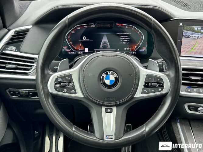 BMW X7 4.0i 50 interauto-car