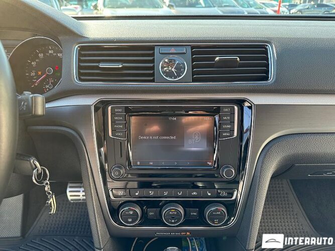 Volkswagen Passat 39 interauto-car