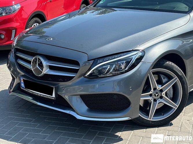 Mercedes C 250 64 interauto-car