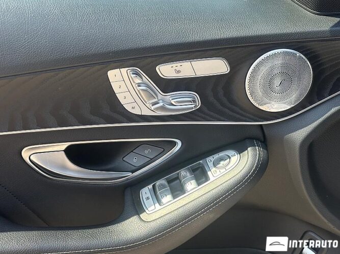 Mercedes C 250 48 interauto-car