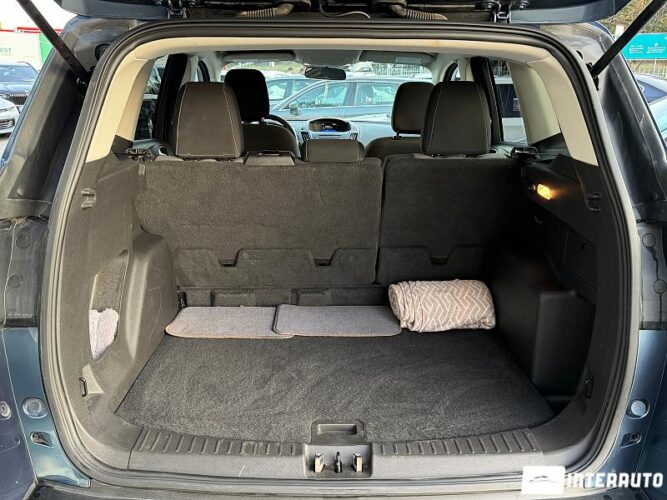 Ford Escape 51 interauto-car