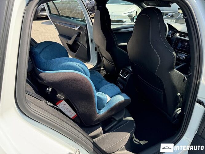 Skoda Octavia RS 54 interauto-car