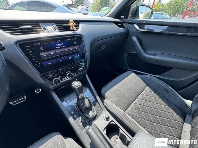 Skoda Octavia RS 48 interauto-car