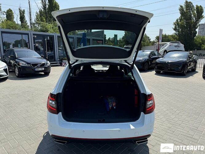 Skoda Octavia RS 57 interauto-car