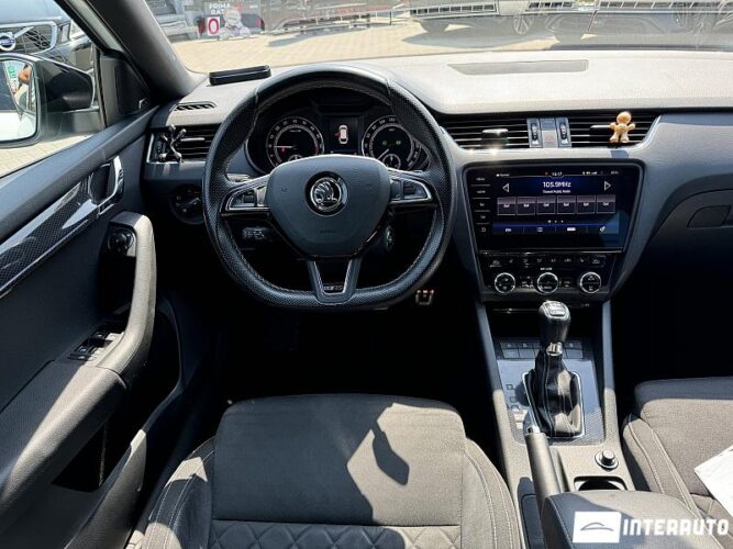 Skoda Octavia RS 42 interauto-car