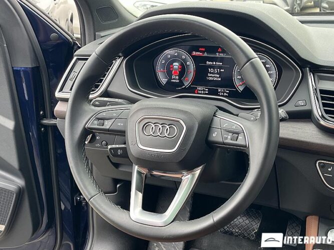 Audi Q5 50 interauto-car