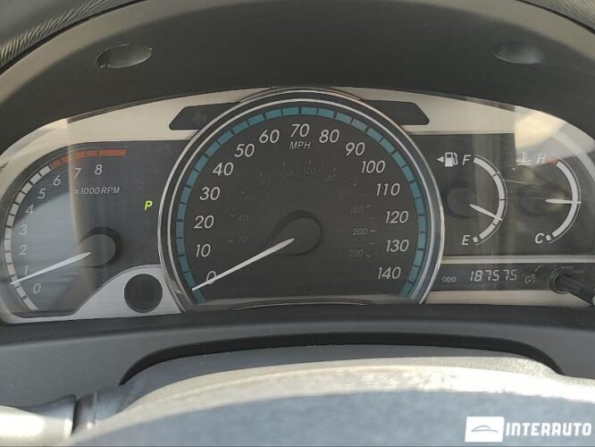 Toyota Venza 39 interauto-car