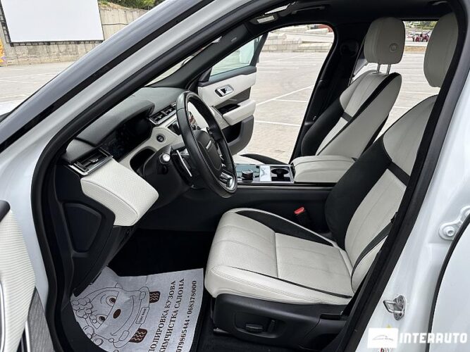 Land Rover Range Rover Velar 43 interauto-car