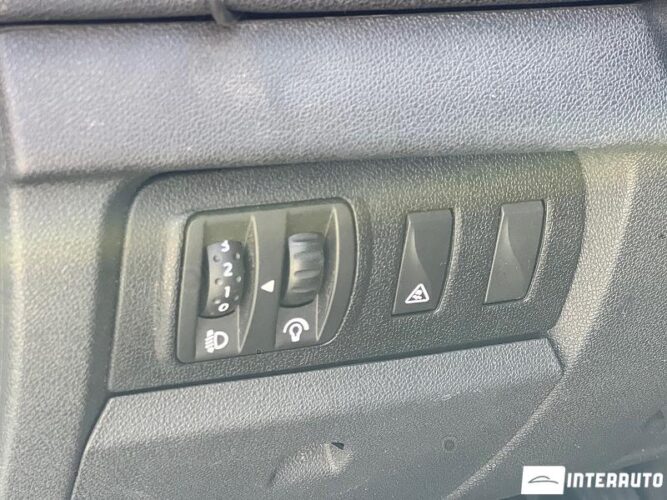 Renault Megane 32 interauto-car