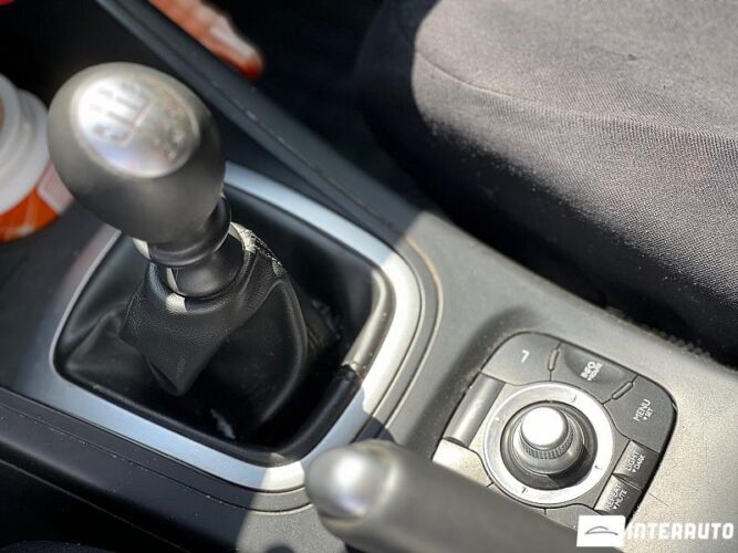 Renault Megane 38 interauto-car