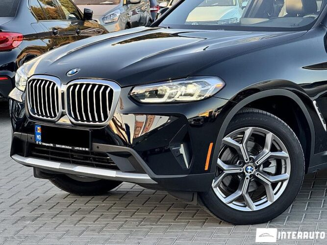 BMW X3 3.0i 43 interauto-car