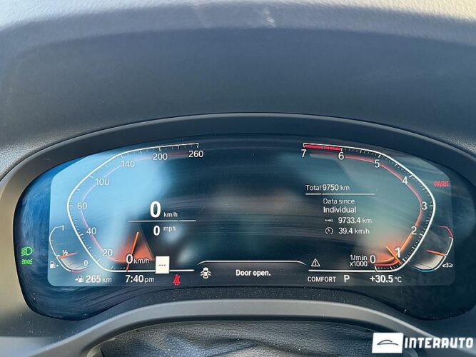 BMW X3 3.0i 49 interauto-car