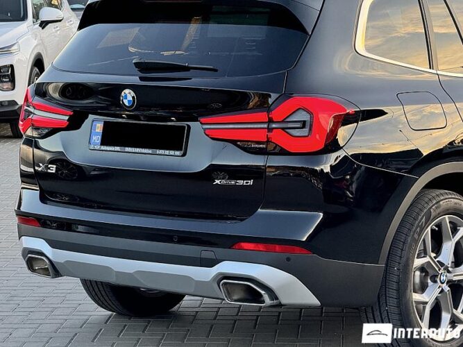 BMW X3 3.0i 45 interauto-car