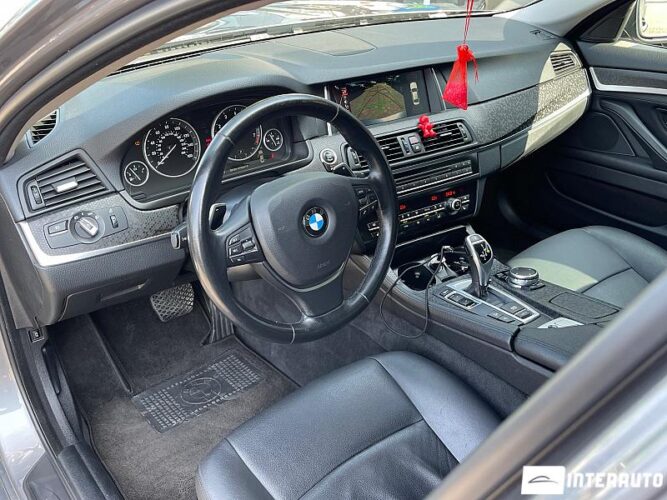 BMW 528 41 interauto-car