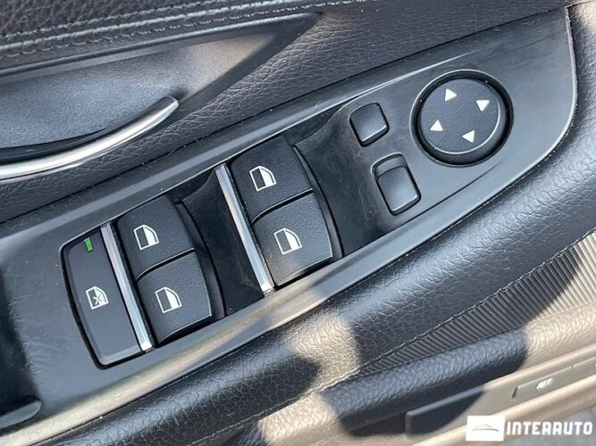 BMW 528 38 interauto-car