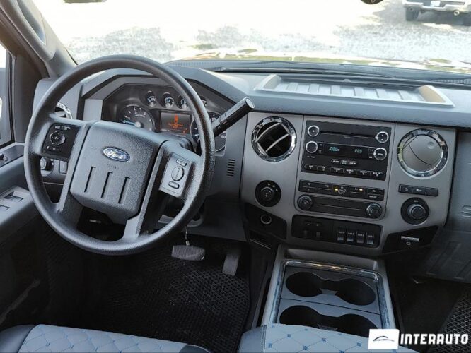 Ford F350 42 interauto-car